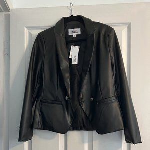 BB Dakota 'leather' jacket NWT black small